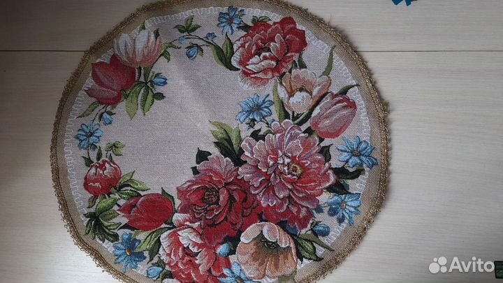 Салфетка гобеленовая Улица Гобеленов диаметр 47см