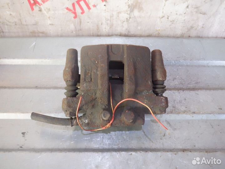 Суппорта тормозные задние Крайслер Себринг