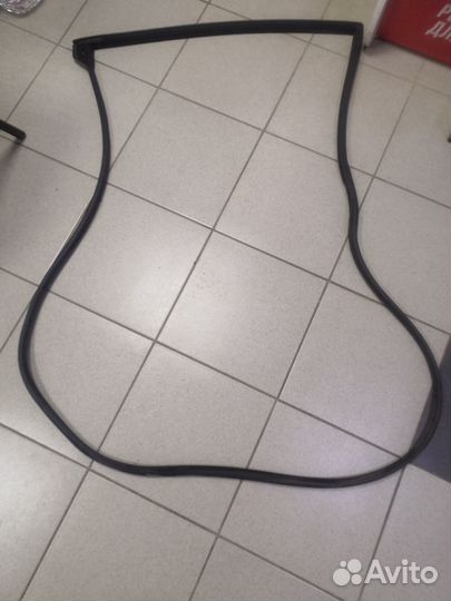 Уплотнитель двери