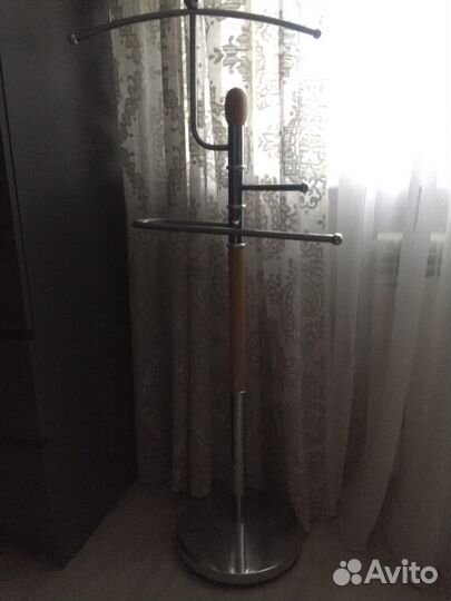 Вешалка напольная