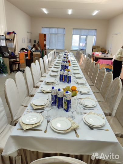 Аренда столов и стульев