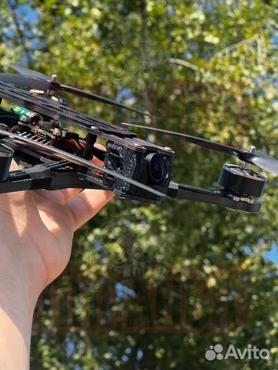 Квaдpoкoптeр fpv рiranha 7 и 10 дюймoв