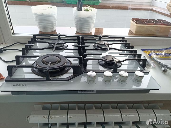 Газовая варочная панель 4 конфорки стекло бу