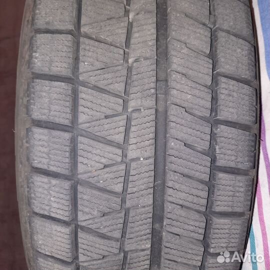 Bridgestone Blizzak Revo GZ 195/65 R15