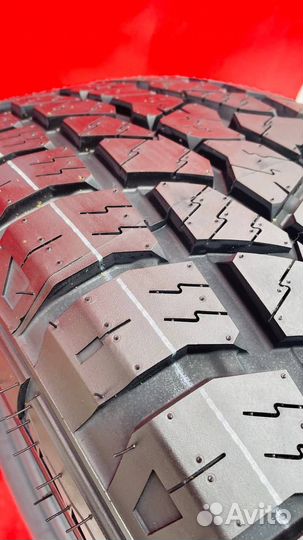 Triangle TR292 275/60 R20 115T