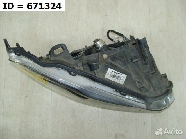 Фара правая Volvo XC60