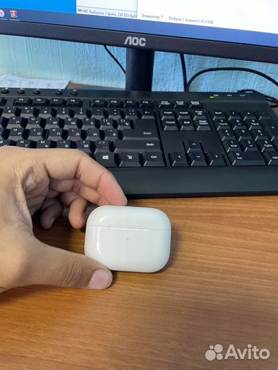 Кейс от наушников apple airpods pro+левый наушник