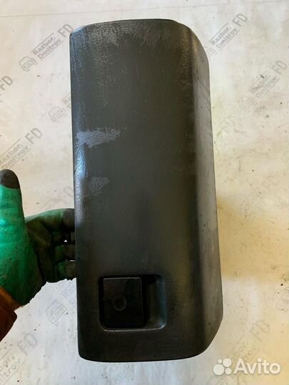 Бардачок Volkswagen Passat B3 1988 357857103