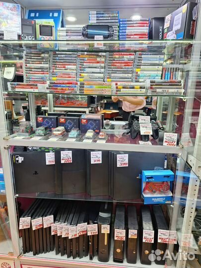 Sony playstation/Xbox/Nintendo