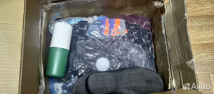 Коробка с вещами