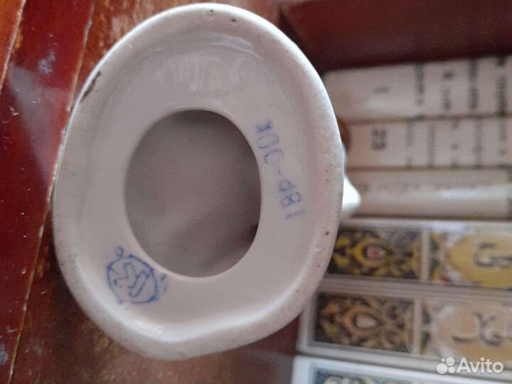 Статуэтка футболиста