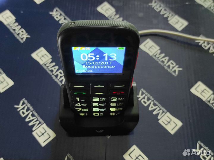 Телефон vertex С305