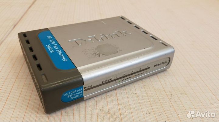 Коммутатор не управляемый D-link DES-1005D