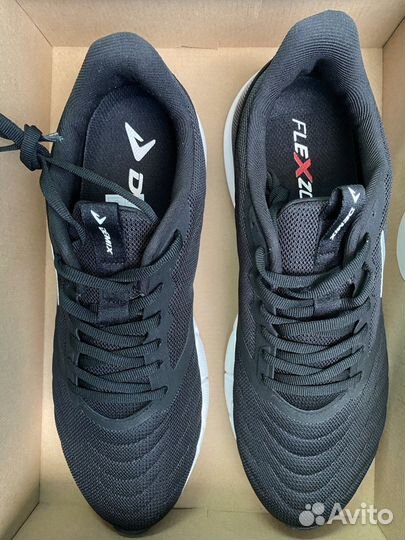 Беговые кроссовки