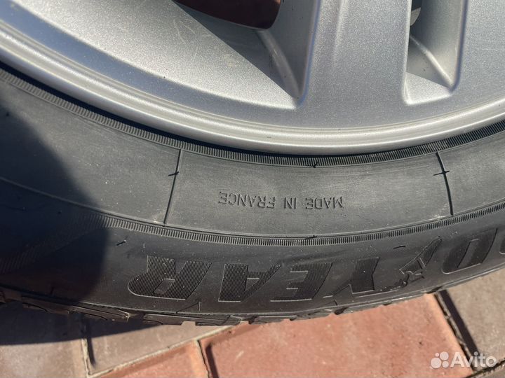 Комплект зимних колес от кия 225/60 r16
