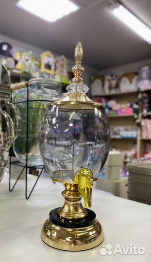 Диспенсер для напитков