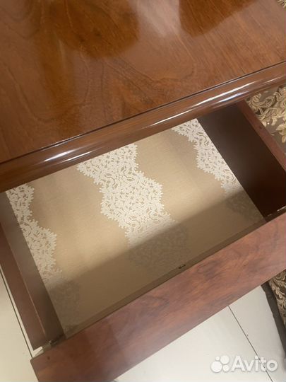 Тумба прикроватная италия