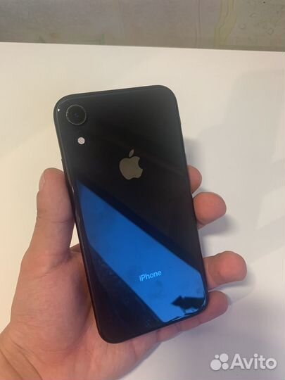 Телефон iPhone xr