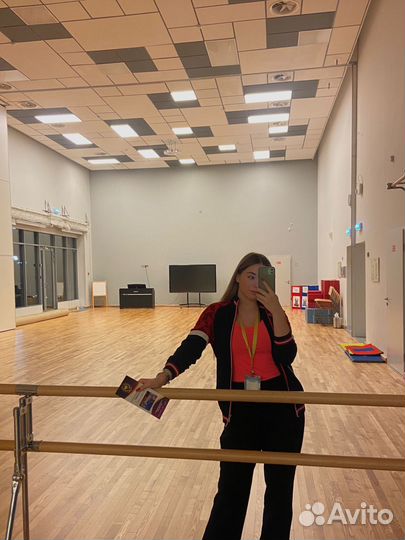 Тренер по гимнастике/растяжке