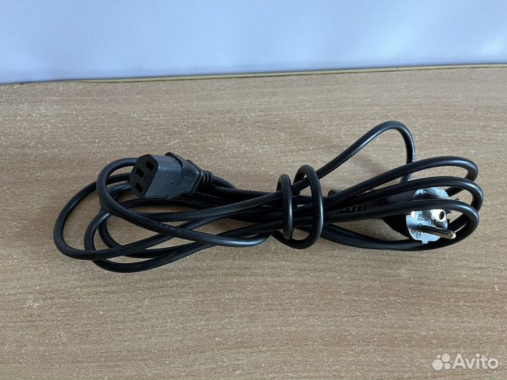 Гитарный комбоусилитель line 6 spider IV