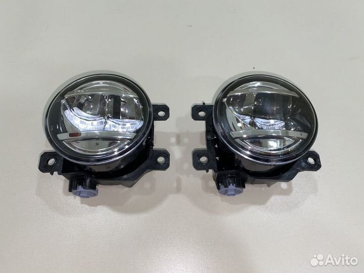 Туманка (1шт) Ford Fiesta (Mk5) 2002-2008