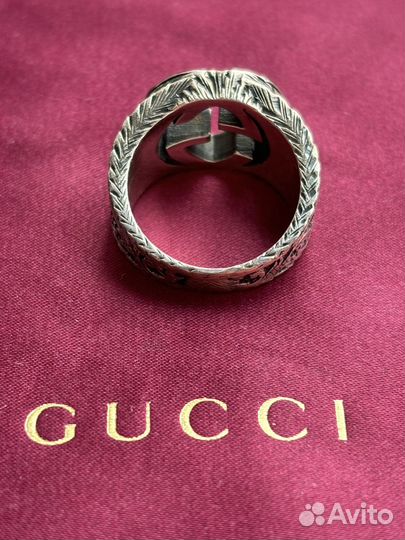 Перстень Gucci из серебра