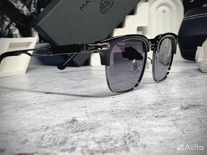 Очки майбах с комплектом