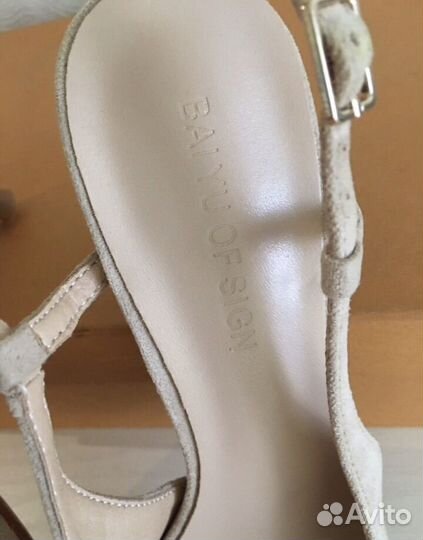 Босоножки женские 37 размер