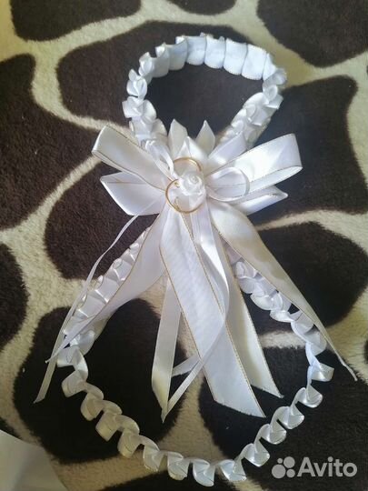 Свадебные аксессуары на машину