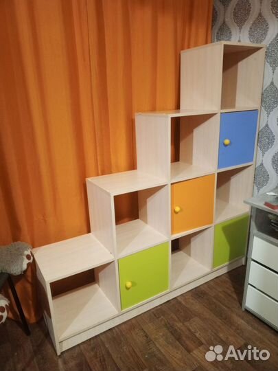 Полка настенная в детскую