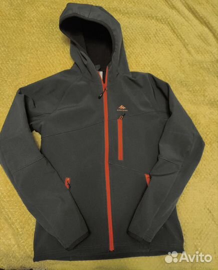 Куртка quechua, софтшелл, 12-13 лет, 150-160 рост