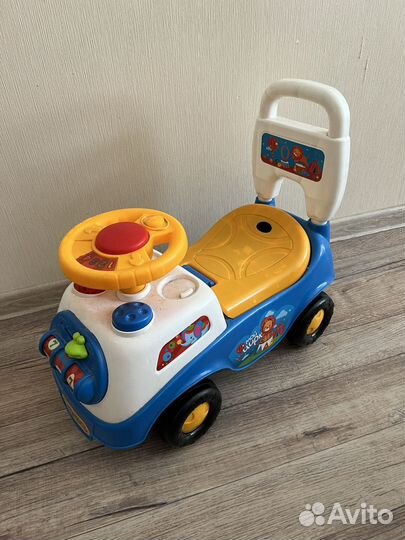 Детская машинка каталка