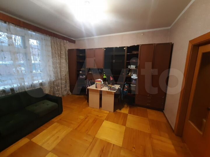 2-к. квартира, 80 м², 1/5 эт.