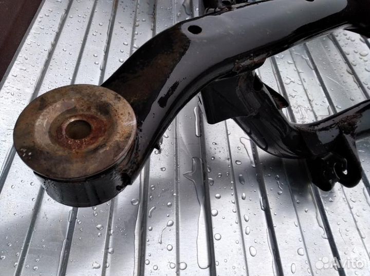 Балка задняя Audi Q7 2005 2015