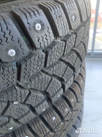 Viatti Brina Nordico V-522 185/60 R14 82T