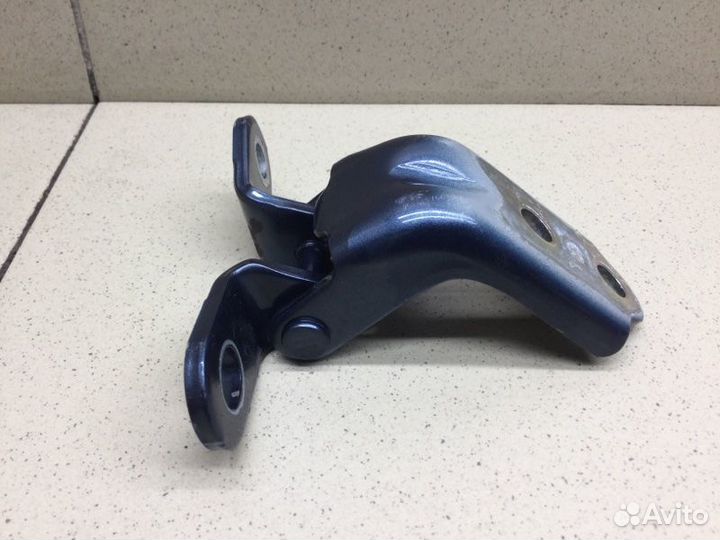 Петля двери задней правой нижняя Kia Ceed