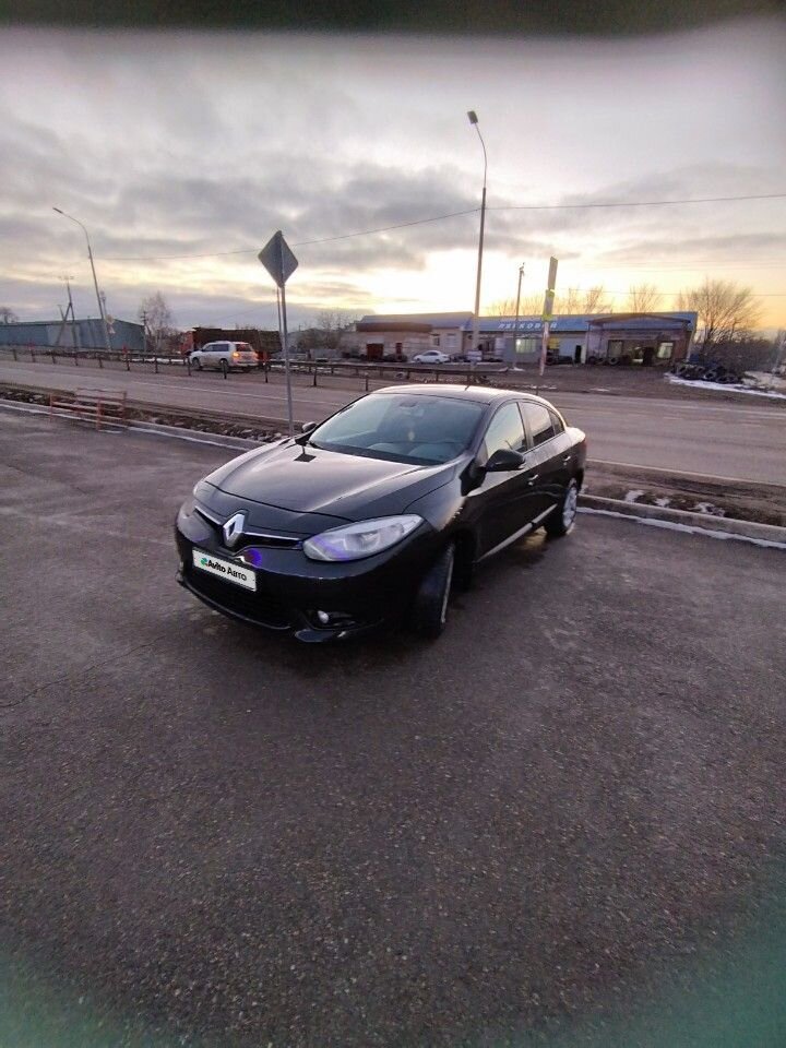 Renault Fluence: фото владельца