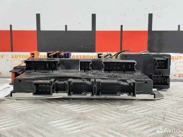 Блок для mercedes-benz S-Class (W220)