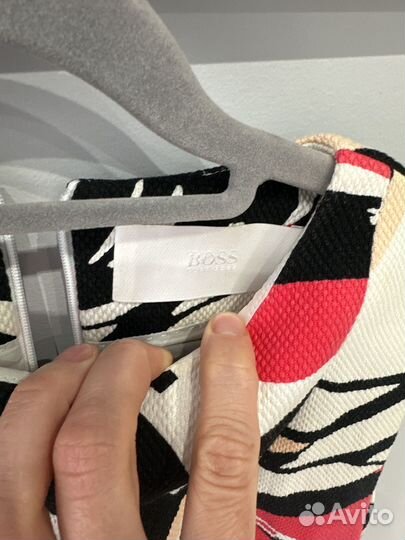 Hugo Boss платье m