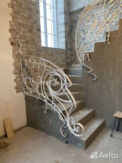 Ковка Каркасс лестниц