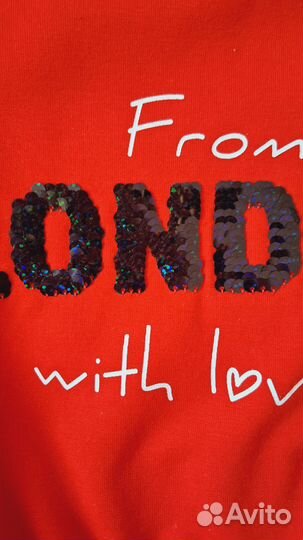 Платье с пайетками новое