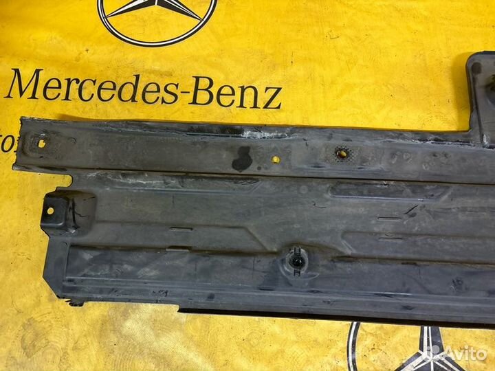 Защита днища кузова левая Mercedes C-Class C204