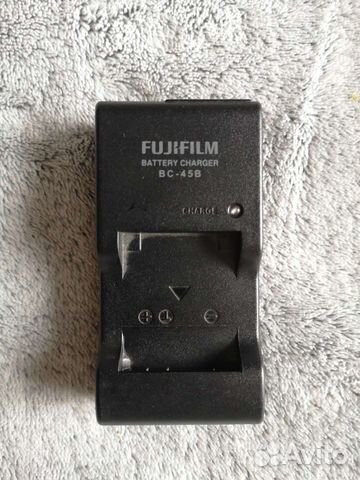 Зарядное устройство Fujifilm BC-45B (Резерв для Ир