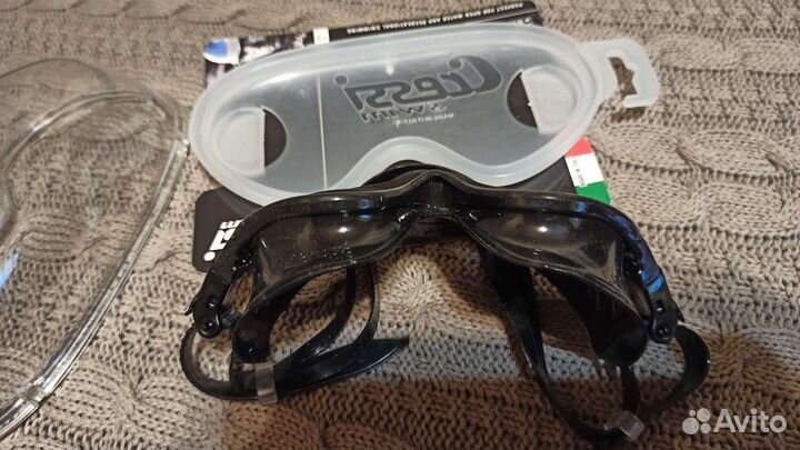 Очки полумаска для плавания Cressi cobra