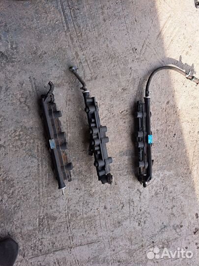 Топливная рампа с форсунками Фольксваген Пассат 3