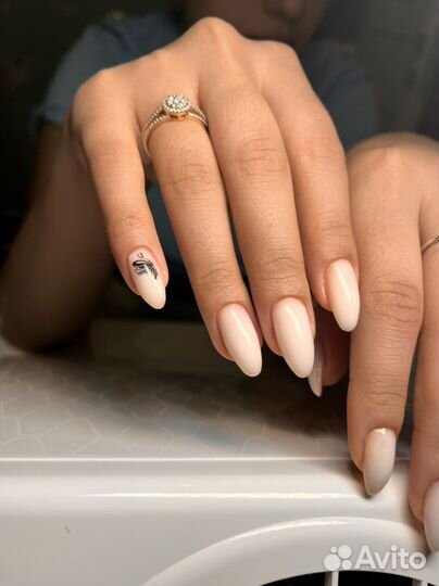 Маникюр Подрезково