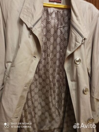 Плащ демисезонный женский.56размер