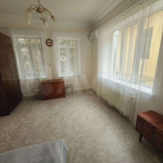 2-к. квартира, 40 м², 2/2 эт.