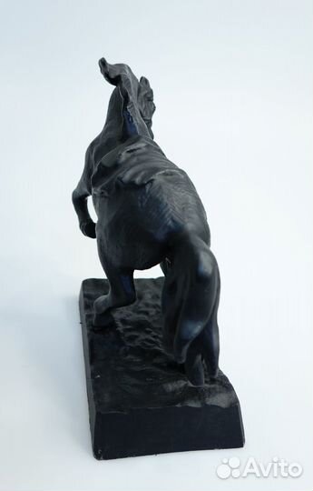 Статуэтка конь с попоной лошадь СССР литье