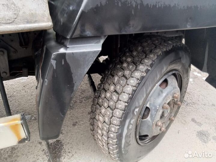 Mercedes-Benz 809, 1992